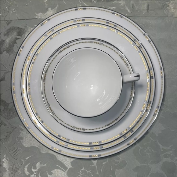 Rare Waterford Crystal Basque China 6 Piece Place Setting Discontinued Vintage - Picture 6 of 16